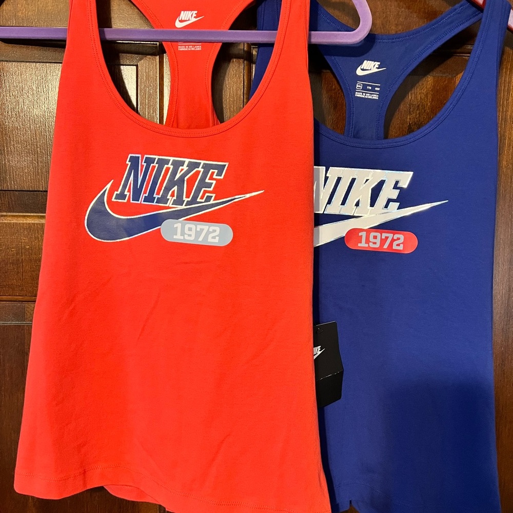 Nike Womens Tank Top Bundle XXL